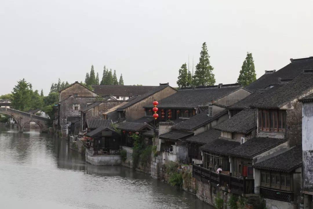 探索知识星球平台,尽在汽车的车门锁总是反复跳动是怎么回事?